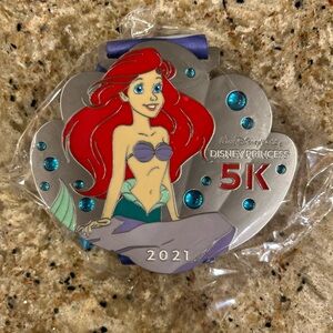 RunDisney Princess Weekend 2021 Ariel 5k Medal UNOPENED